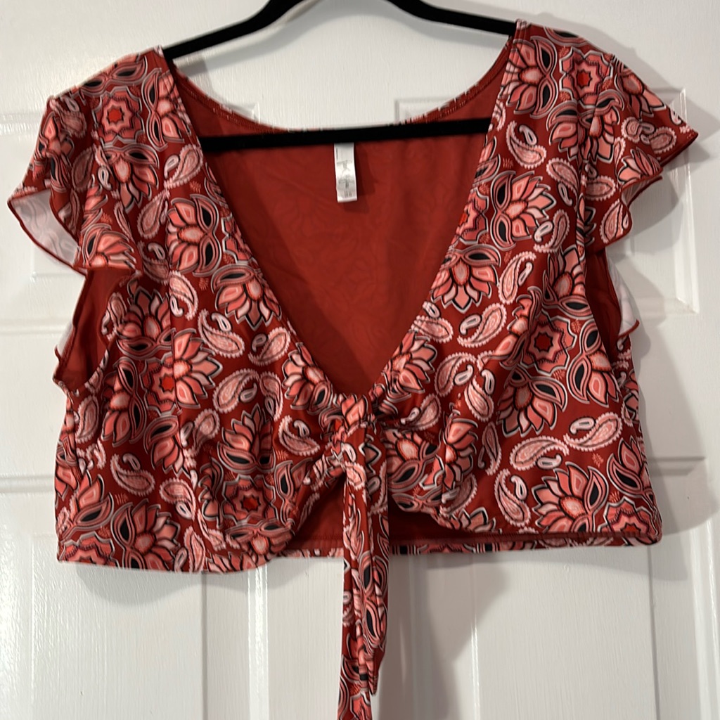 Peek  Beau Brand Swim Top Size 222x